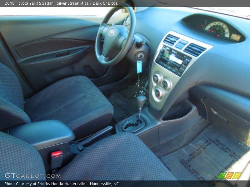 Silver Streak Mica / Dark Charcoal 2008 Toyota Yaris S Sedan