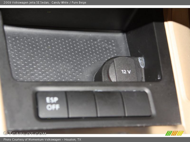 Candy White / Pure Beige 2009 Volkswagen Jetta SE Sedan