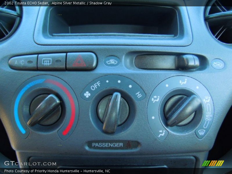 Alpine Silver Metallic / Shadow Gray 2002 Toyota ECHO Sedan