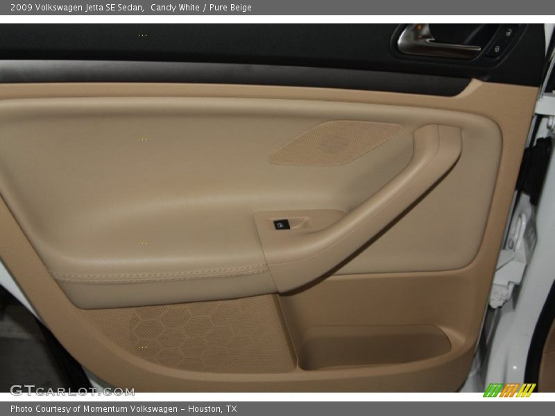 Candy White / Pure Beige 2009 Volkswagen Jetta SE Sedan