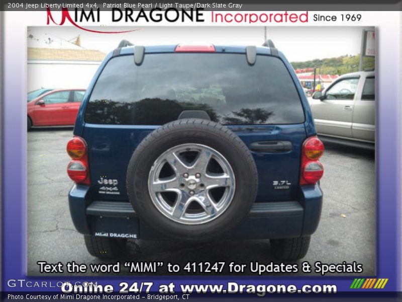 Patriot Blue Pearl / Light Taupe/Dark Slate Gray 2004 Jeep Liberty Limited 4x4