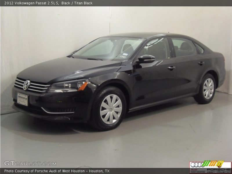 Black / Titan Black 2012 Volkswagen Passat 2.5L S