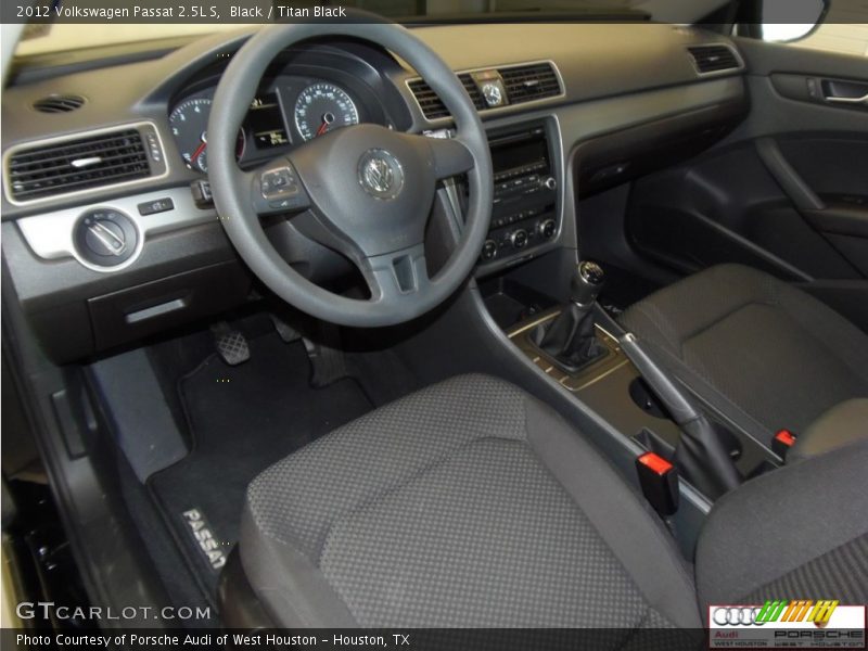Black / Titan Black 2012 Volkswagen Passat 2.5L S
