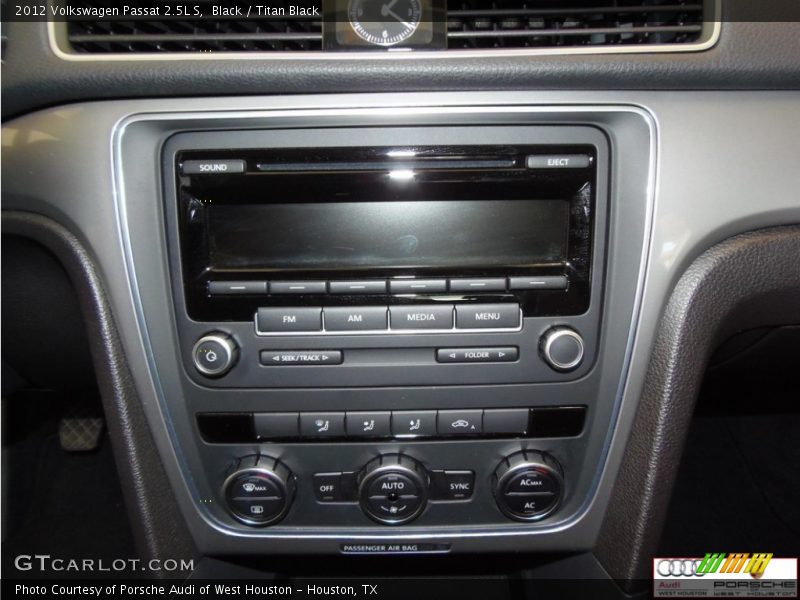 Black / Titan Black 2012 Volkswagen Passat 2.5L S