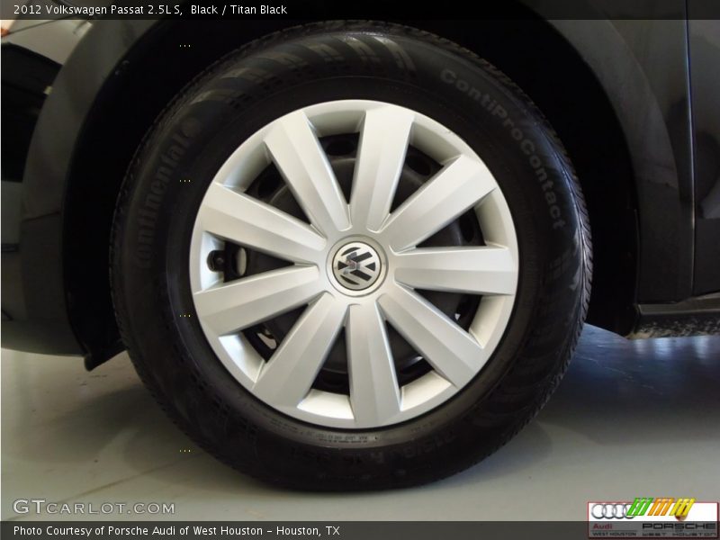 Black / Titan Black 2012 Volkswagen Passat 2.5L S