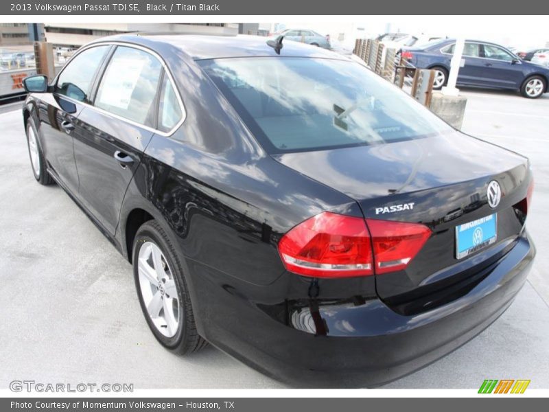 Black / Titan Black 2013 Volkswagen Passat TDI SE