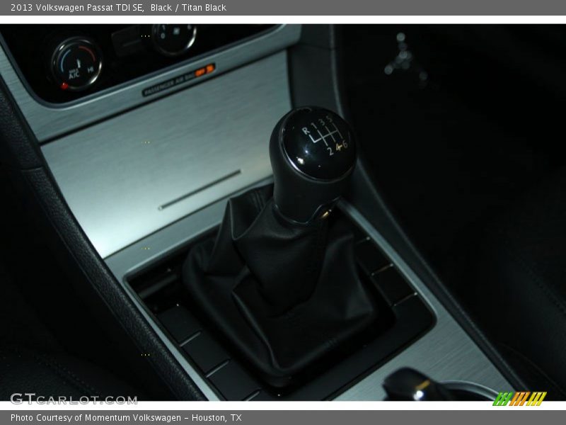 Black / Titan Black 2013 Volkswagen Passat TDI SE
