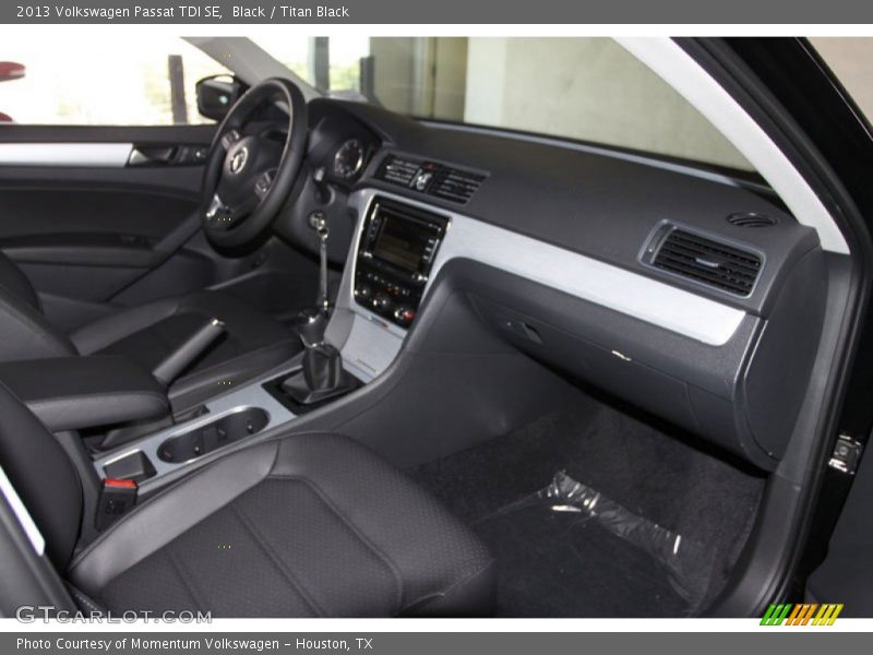Black / Titan Black 2013 Volkswagen Passat TDI SE