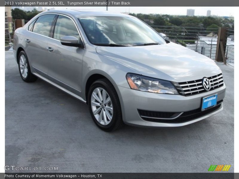 Tungsten Silver Metallic / Titan Black 2013 Volkswagen Passat 2.5L SEL