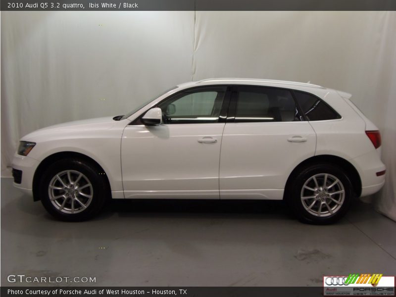 Ibis White / Black 2010 Audi Q5 3.2 quattro