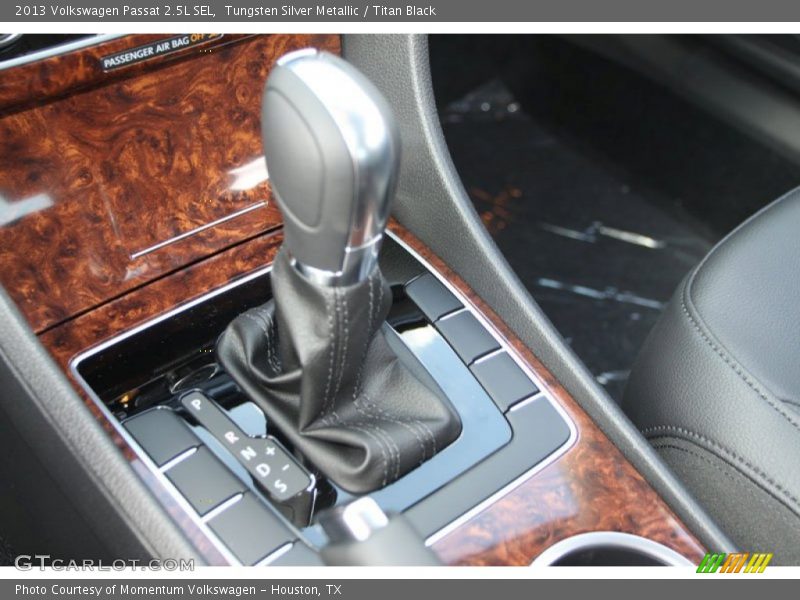 Tungsten Silver Metallic / Titan Black 2013 Volkswagen Passat 2.5L SEL