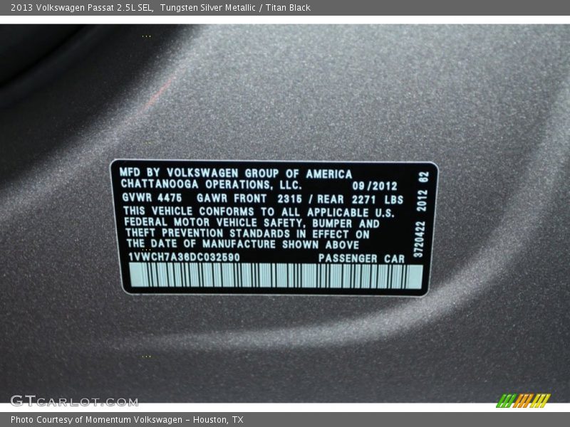 Tungsten Silver Metallic / Titan Black 2013 Volkswagen Passat 2.5L SEL