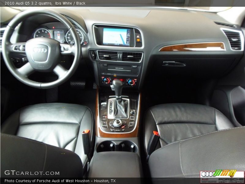 Ibis White / Black 2010 Audi Q5 3.2 quattro