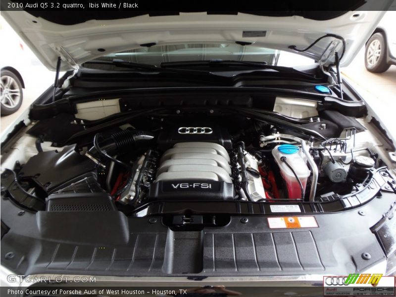 Ibis White / Black 2010 Audi Q5 3.2 quattro