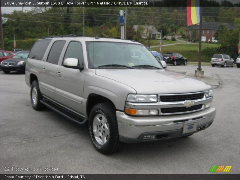 Silver Birch Metallic / Gray/Dark Charcoal 2004 Chevrolet Suburban 1500 LT 4x4