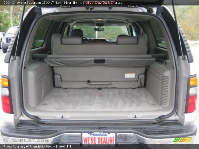 Silver Birch Metallic / Gray/Dark Charcoal 2004 Chevrolet Suburban 1500 LT 4x4
