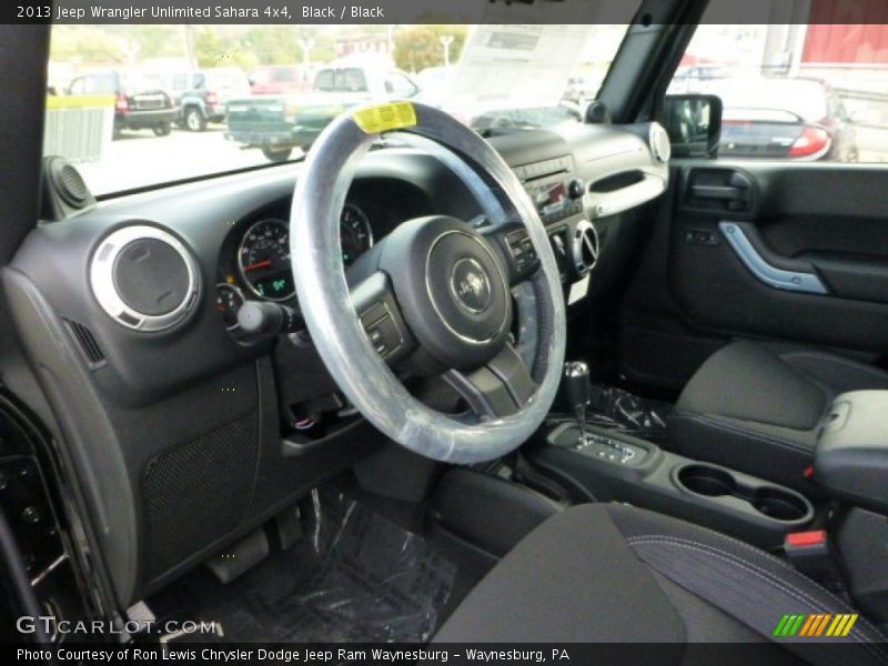 Black / Black 2013 Jeep Wrangler Unlimited Sahara 4x4