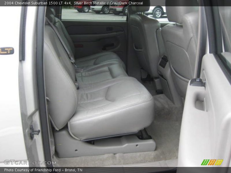 Silver Birch Metallic / Gray/Dark Charcoal 2004 Chevrolet Suburban 1500 LT 4x4