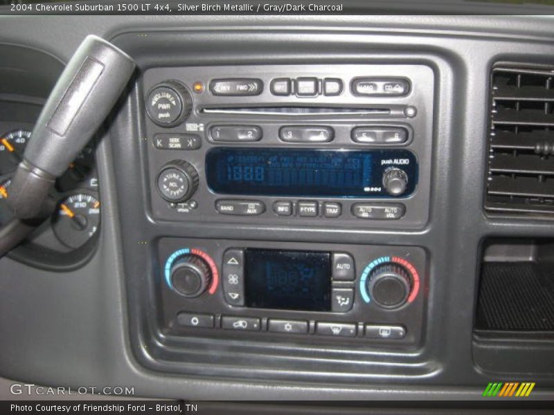Silver Birch Metallic / Gray/Dark Charcoal 2004 Chevrolet Suburban 1500 LT 4x4