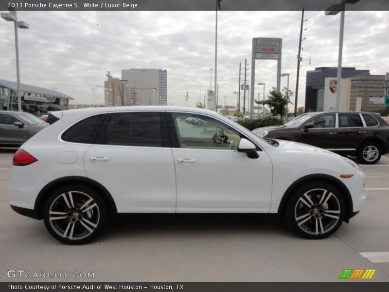  2013 Cayenne S White