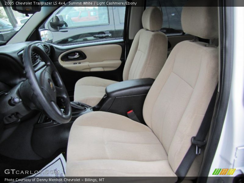 Summit White / Light Cashmere/Ebony 2005 Chevrolet TrailBlazer LS 4x4