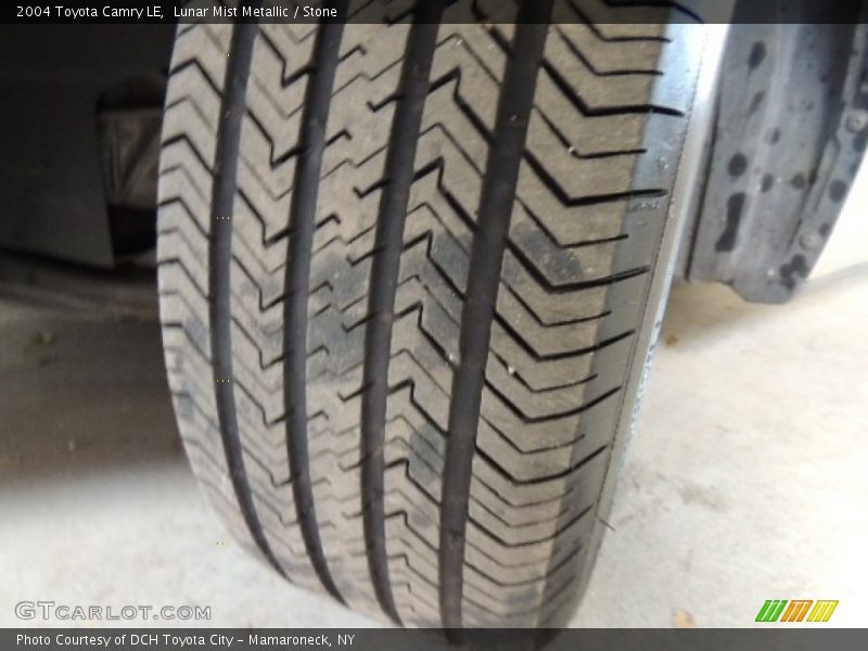 Lunar Mist Metallic / Stone 2004 Toyota Camry LE