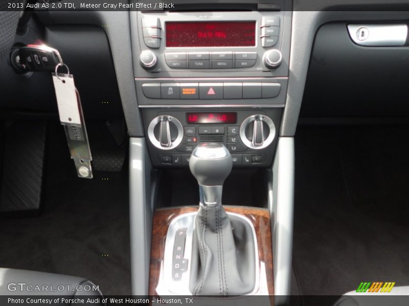 Meteor Gray Pearl Effect / Black 2013 Audi A3 2.0 TDI