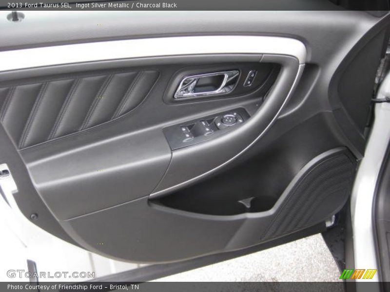 Door Panel of 2013 Taurus SEL