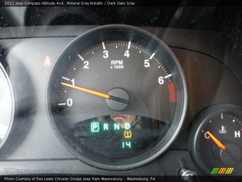 Mineral Gray Metallic / Dark Slate Gray 2012 Jeep Compass Altitude 4x4