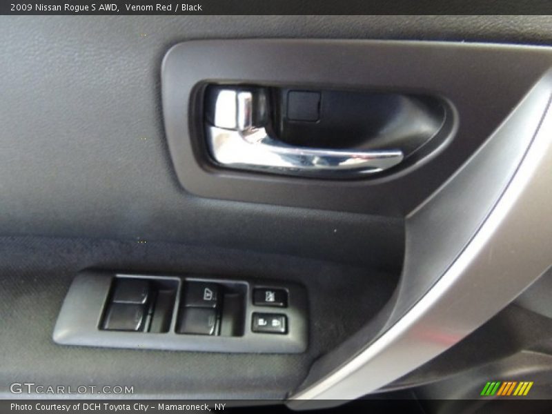 Venom Red / Black 2009 Nissan Rogue S AWD