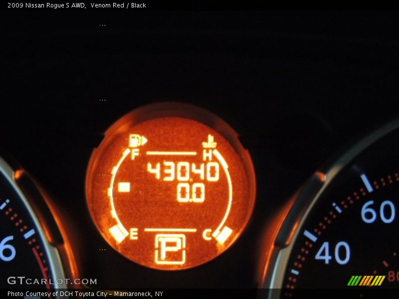 Venom Red / Black 2009 Nissan Rogue S AWD