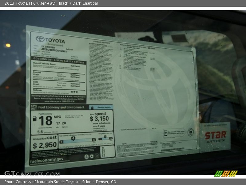 Black / Dark Charcoal 2013 Toyota FJ Cruiser 4WD