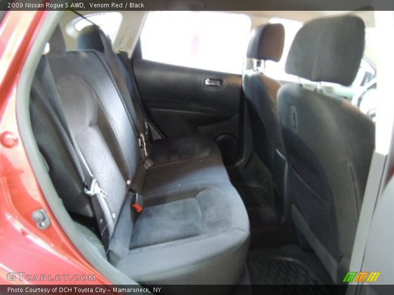 Venom Red / Black 2009 Nissan Rogue S AWD