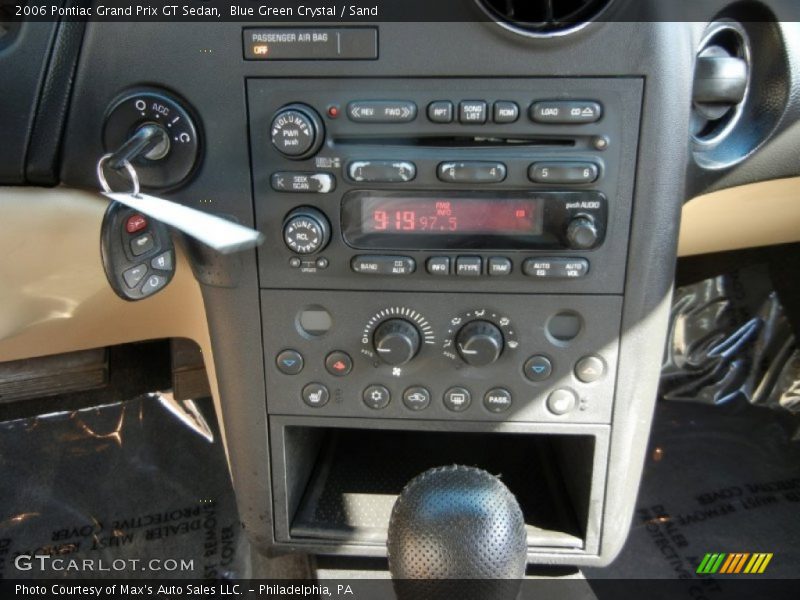 Controls of 2006 Grand Prix GT Sedan