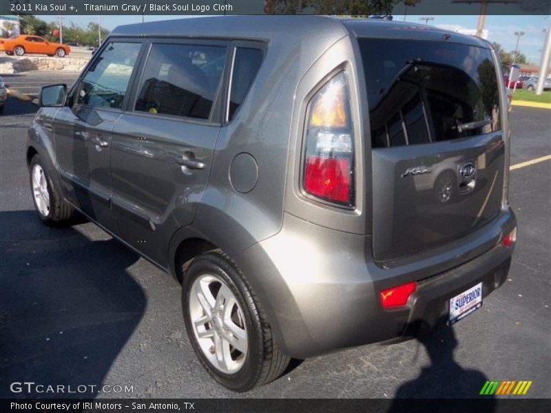 Titanium Gray / Black Soul Logo Cloth 2011 Kia Soul +