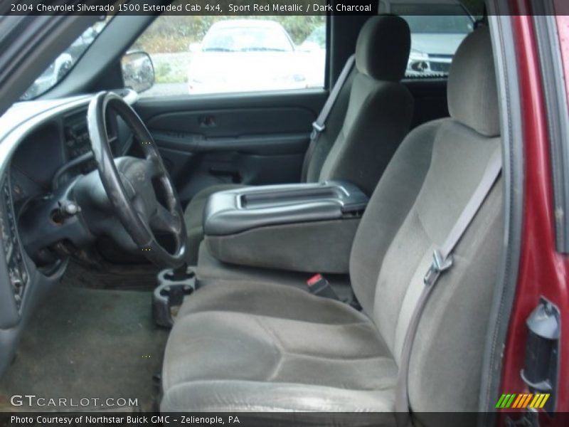 Sport Red Metallic / Dark Charcoal 2004 Chevrolet Silverado 1500 Extended Cab 4x4