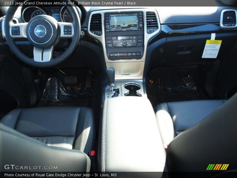 Brilliant Black Crystal Pearl / Black 2013 Jeep Grand Cherokee Altitude 4x4