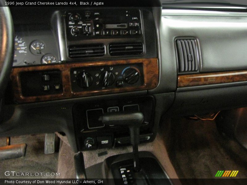 Black / Agate 1996 Jeep Grand Cherokee Laredo 4x4