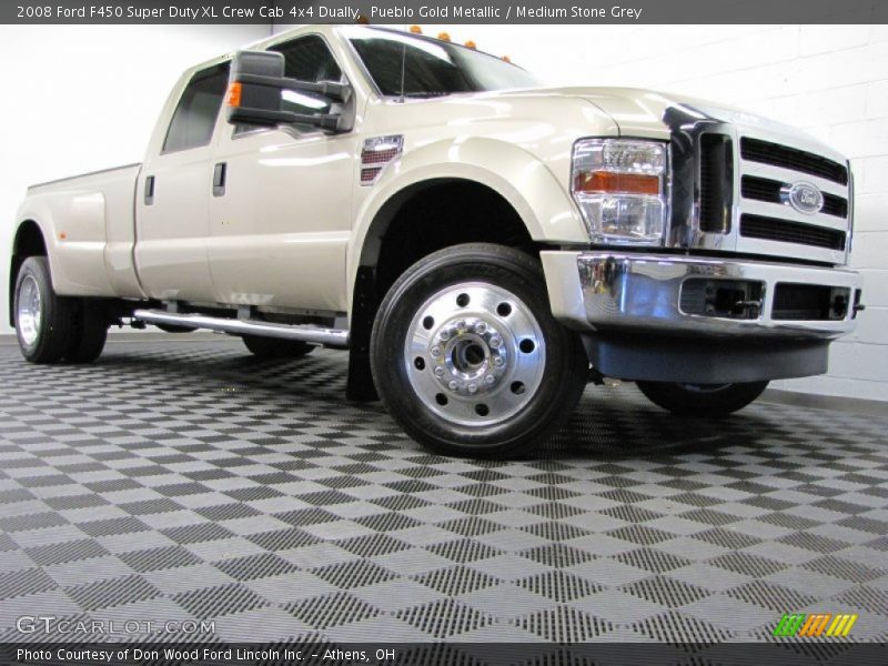 Front 3/4 View of 2008 F450 Super Duty XL Crew Cab 4x4 Dually