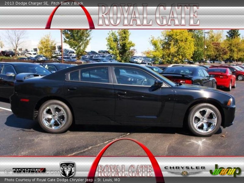 Pitch Black / Black 2013 Dodge Charger SE