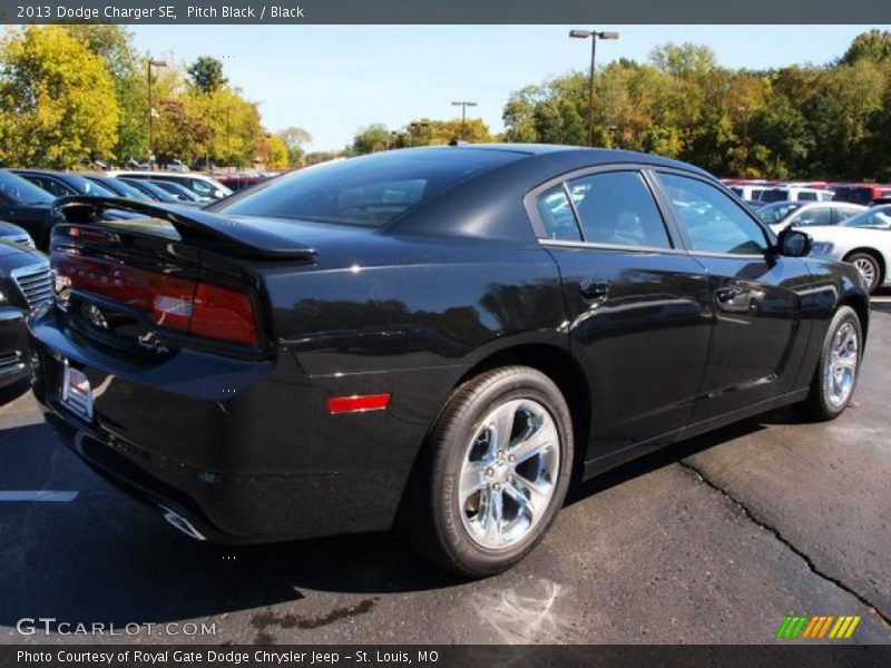 Pitch Black / Black 2013 Dodge Charger SE