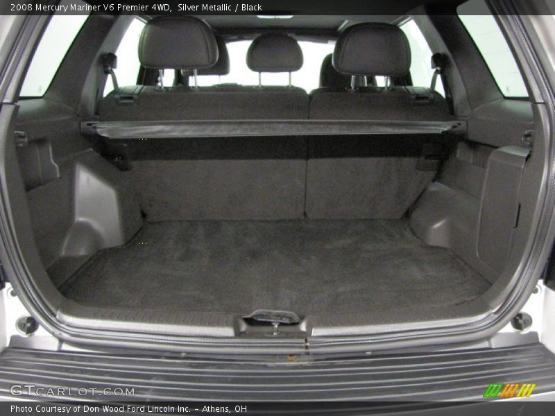  2008 Mariner V6 Premier 4WD Trunk