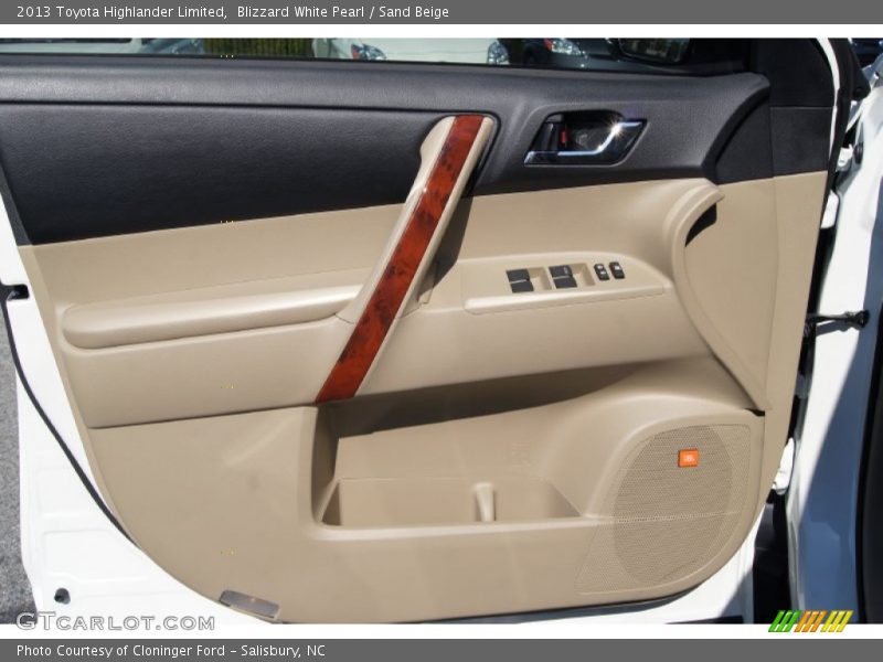 Blizzard White Pearl / Sand Beige 2013 Toyota Highlander Limited