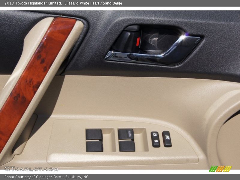 Blizzard White Pearl / Sand Beige 2013 Toyota Highlander Limited