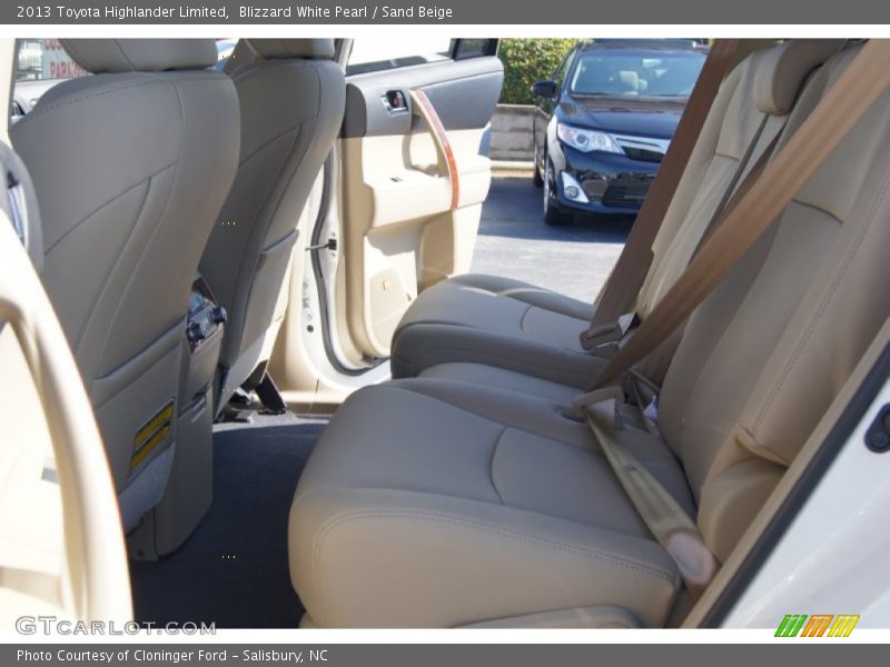 Blizzard White Pearl / Sand Beige 2013 Toyota Highlander Limited