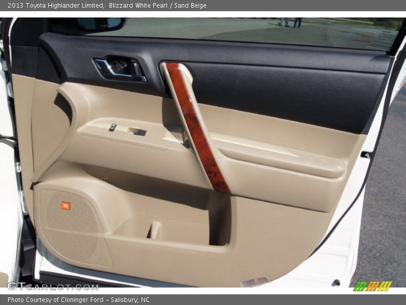 Blizzard White Pearl / Sand Beige 2013 Toyota Highlander Limited