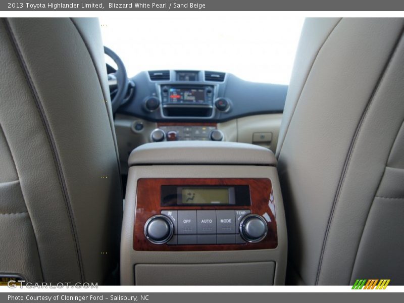 Blizzard White Pearl / Sand Beige 2013 Toyota Highlander Limited