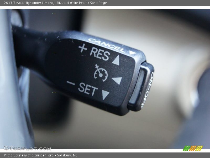 Blizzard White Pearl / Sand Beige 2013 Toyota Highlander Limited