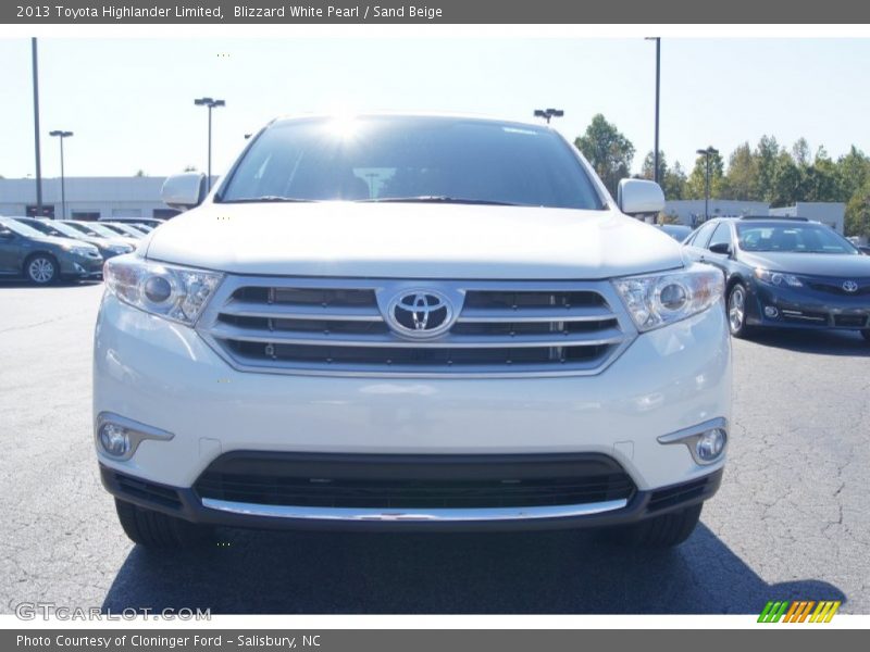 Blizzard White Pearl / Sand Beige 2013 Toyota Highlander Limited