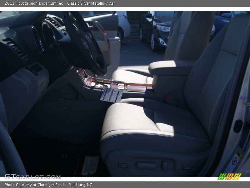 Classic Silver Metallic / Ash 2013 Toyota Highlander Limited